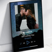 Personalizuotas Spotify muzikos grotuvo plakatas su jūsų nuotrauka, fonu, daina ir spotify kodu  Poster -  dovanokis.lt