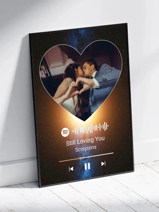 Personalizuotas Spotify muzikos grotuvo plakatas su jūsų nuotrauka, fonu, daina ir spotify kodu  Poster -  dovanokis.lt
