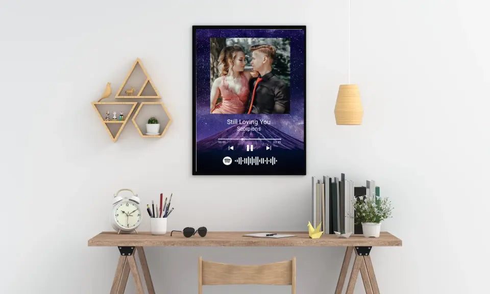 Personalizuotas Spotify muzikos grotuvo plakatas su jūsų nuotrauka, fonu, daina ir spotify kodu