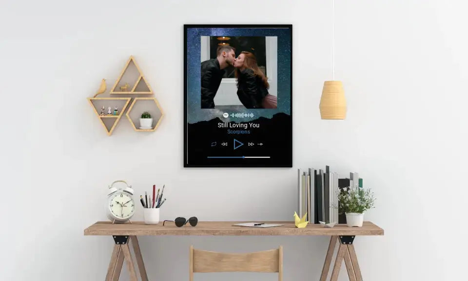 Personalizuotas Spotify muzikos grotuvo plakatas su jūsų nuotrauka, fonu, daina ir spotify kodu  Poster -  dovanokis.lt