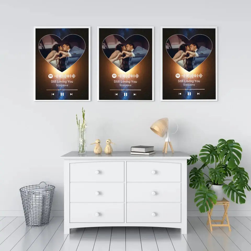 Personalizuotas Spotify muzikos grotuvo plakatas su jūsų nuotrauka, fonu, daina ir spotify kodu  Poster -  dovanokis.lt