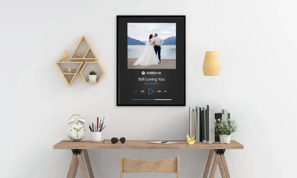 Personalizuotas Spotify muzikos grotuvo plakatas su jūsų nuotrauka, daina ir spotify kodu  Poster -  dovanokis.lt