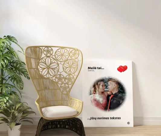 Personalizuotas "Love is" dizaino kūrinys ant drobės su jūsų nuotrauka ir citata  Drobe -  dovanokis.lt