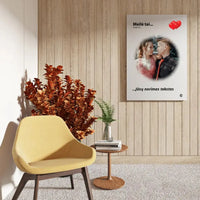 Personalizuotas "Love is" dizaino kūrinys ant drobės su jūsų nuotrauka ir citata  Drobe -  dovanokis.lt