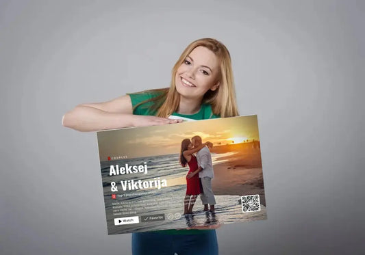 Personalizuotas "Netflix" dizaino kūrinys ant drobės su jūsų nuotraukomis ir vardais  Drobe -  dovanokis.lt