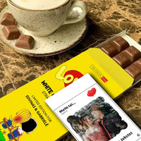 Personalizuotas "Love is Yellow" šokoladas su jūsų nuotrauka  Šokoladas -  dovanokis.lt