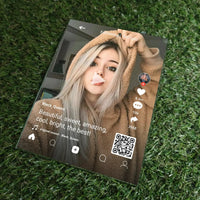 Personalizuotas "TikTok" dizaino kūrinys ant stiklo su jūsų nuotrauka ir tekstais  Stiklas -  dovanokis.lt