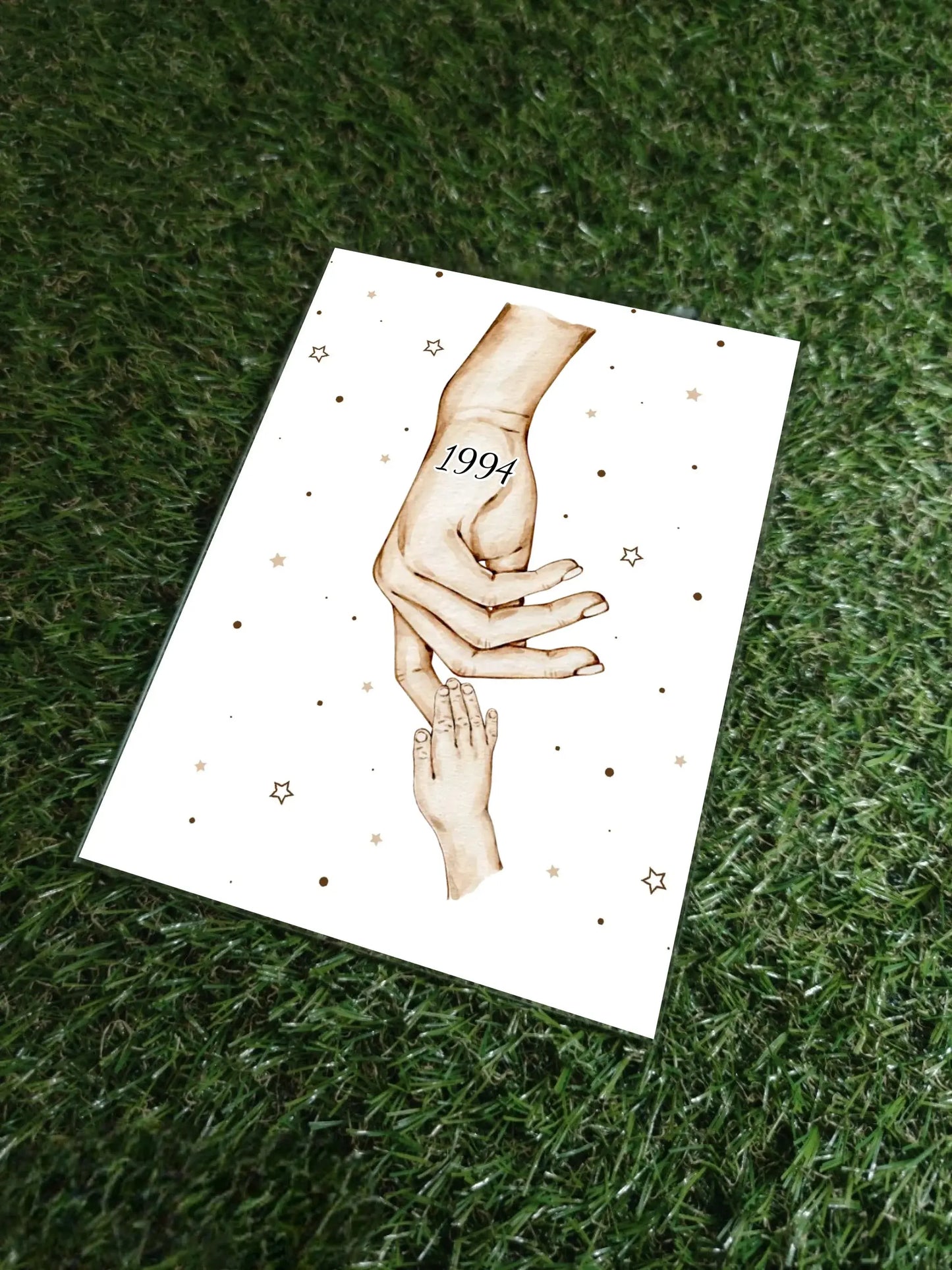 Personalizuota "Mama ir 1-4 vaikai susikibę už rankų" iliustracija ant stiklo  Stiklas -  dovanokis.lt