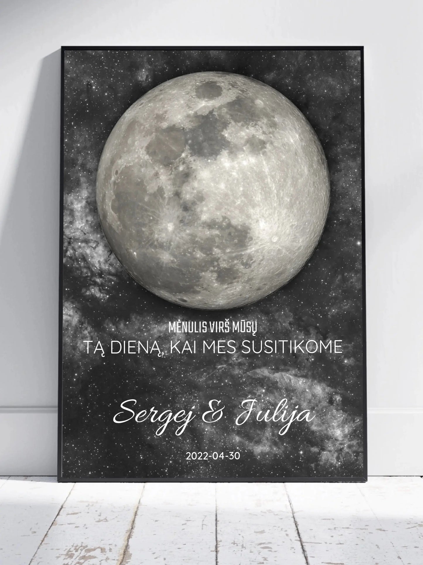 Personalizuotas mėnulio fazės plakatas, pritaikytas pagal datą ir vietą MNFZ-001  Customizer -  dovanokis.lt