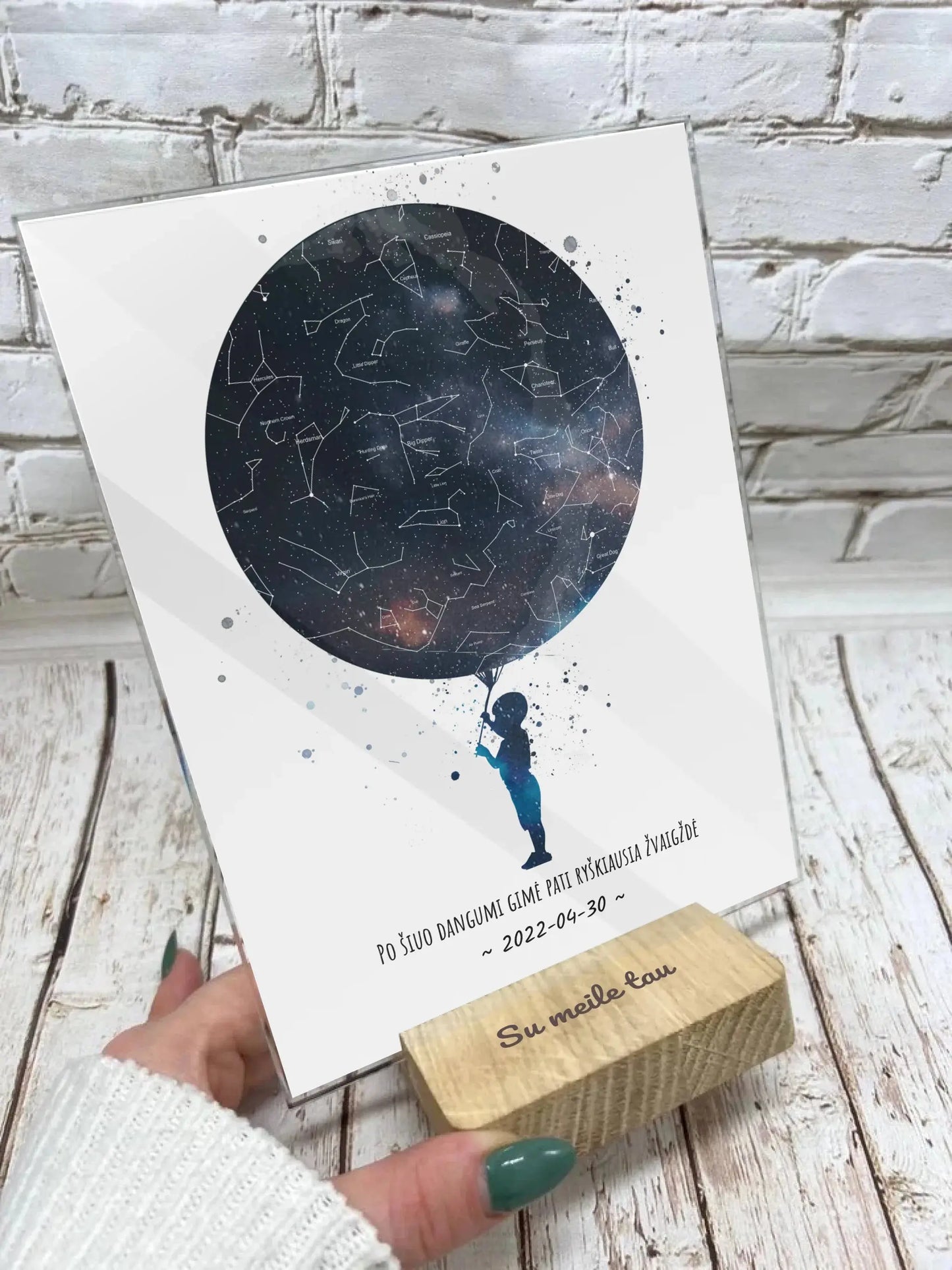 Personalizuotas vaikiškas žvaigždžių žemėlapis berniukui 2, stiklinis posteris  Stiklas -  dovanokis.lt