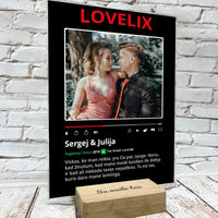 Personalizuotas "Lovelix" dizaino kūrinys ant stiklo su jūsų nuotrauka ir vardais  Stiklas -  dovanokis.lt