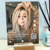 Personalizuotas "TikTok" dizaino kūrinys ant stiklo su jūsų nuotrauka ir tekstais  Stiklas -  dovanokis.lt