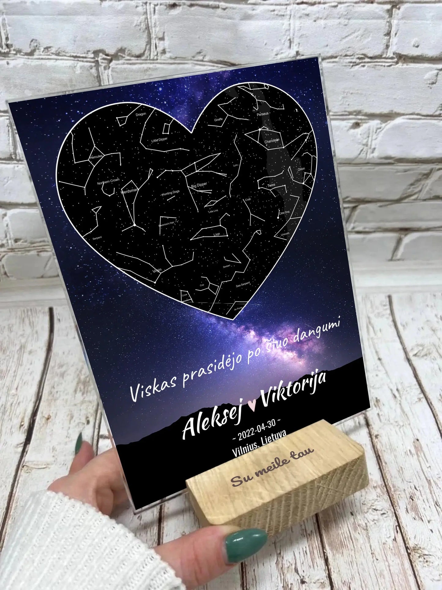 Personalizuotas žvaigždžių žemėlapis, stiklinis posteris. DVNS-013A  Stiklas -  dovanokis.lt