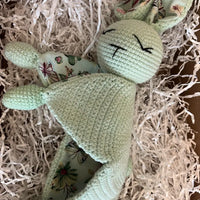 Rankų darbo migdukas Zujkutis kūdikiams - Mygdukai vaikams - Balta, Gimtadienis, Kalėdos ir Naujieji metai, Kūdikiams, Kūdikis, Melsva, Mietine, Mygdukai, Not-on-sale, Oranžinė, Rožinė, Violetinė - Sakykite „Labas“ naujam geriausiam mažylio draugui. Merli