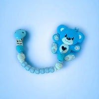 Vardinis Čiulptuko laikiklis su kramtuku - Vardinis - Gimtadienis, Kalėdos ir Naujieji metai, Kramtukai, Kūdikiams, Kūdikis, Not-on-sale, Vardas - Čiulptuko laikiklis su kramtuku. Silikoninis kramtukas – puikus žaislas kūdikiui, kuris ne tik užima mažylį,